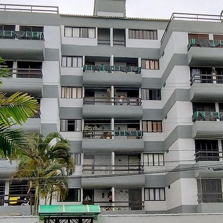 Moderno E Confortavel Apto Prainha Карагуататуба Екстер'єр фото